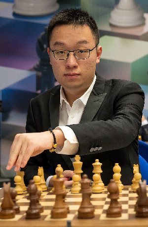 Yi Wei